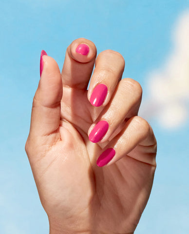Nature Strong Vegan Nail Lacquer A Kick in the Bud