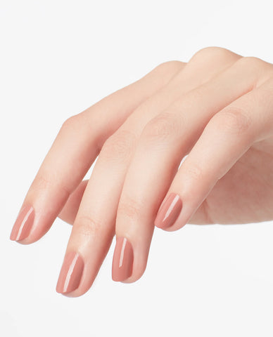Gel Nail Polish Barefoot in Barcelona