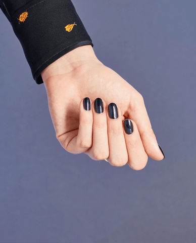 Nail Lacquer Light My Sapphire